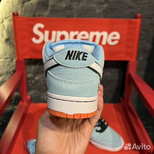 Кроссовки Nike SB Dunk Low 