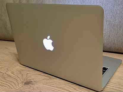 MacBook Air 13" 2017г 8/128gb