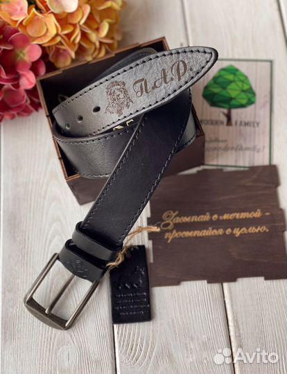 Ремень из натуральной кожи с гравировкой