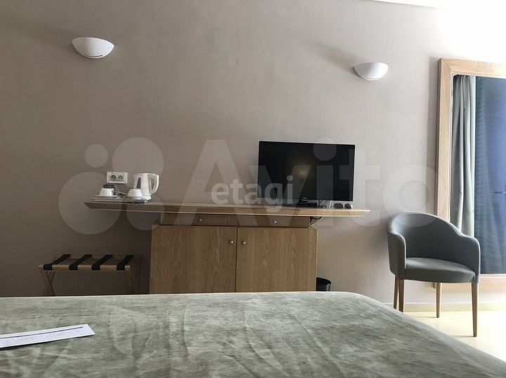 2-к. квартира, 60 м², 3/3 эт.