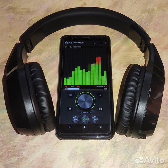 BT-наушники с микрофоном (Гарнитура). Новые