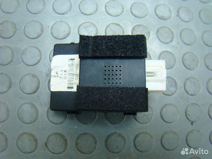 KIA Sportage 3 Блок управления люком