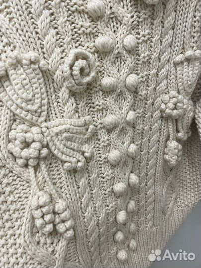 Свитер женский Zara