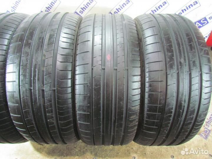 Pirelli P Zero PZ4 285/40 R22 97P