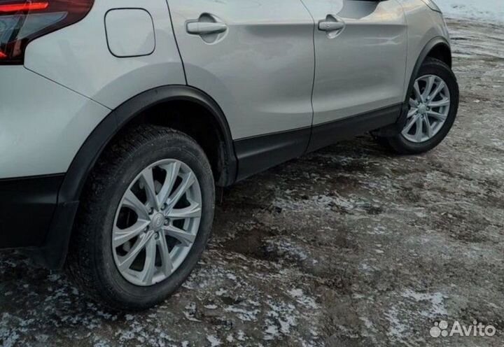 Колеса в сборе Nissan 215/55 r17