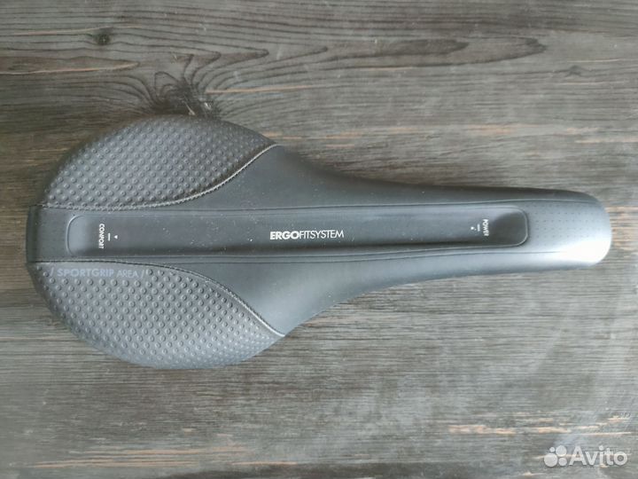 Продам седло Decathlon