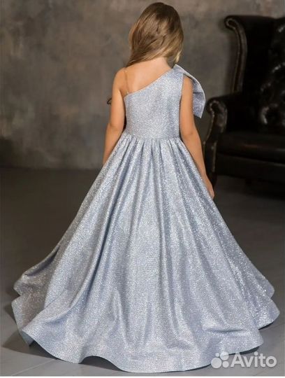 Прокат платьев на выпускной для девочек