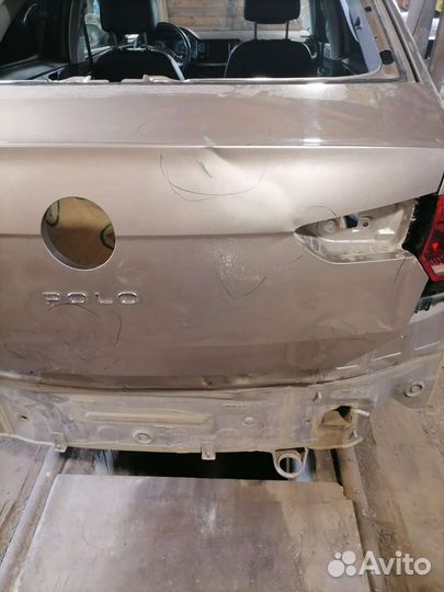 Продам крышка багажника w. Polo 2021