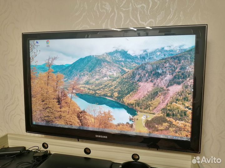 Жк-телевизор Samsung LE40C550J1W 40