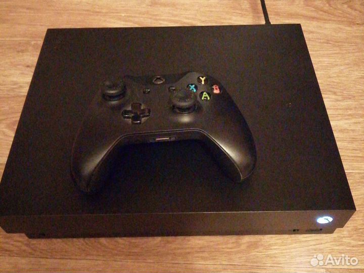 Xbox One x 1000 gb 500 игр