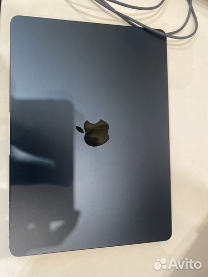 Apple MacBook air 13 2022 M2 256 Темно-синий