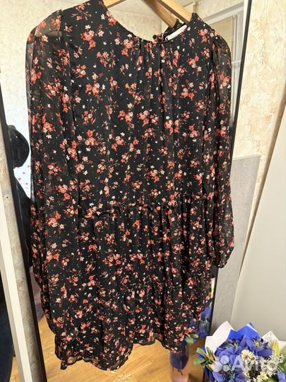 Pull and bear платье