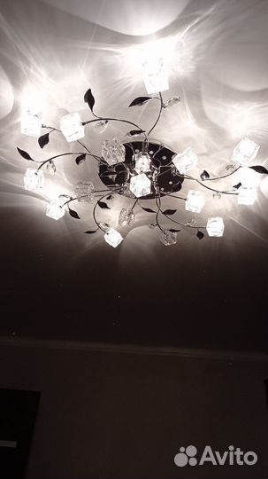 Светильник потолочный