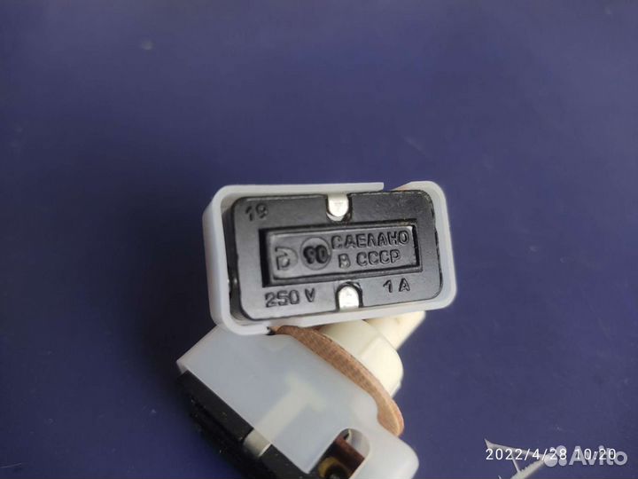 Выключатель кнопка СССР советское