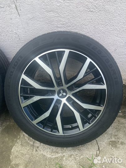 Колеса в сборе r18 летние