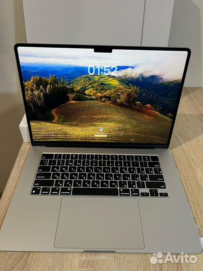 Macbook air 15 m3 16 256 silver