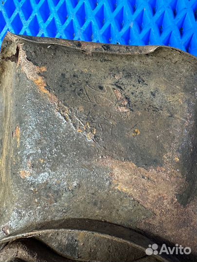 Поворотный кулак правый Hyundai ix-55