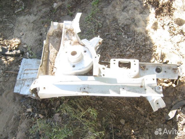 Лонжерон правый Passat B 6 Пассат Б 6 порог