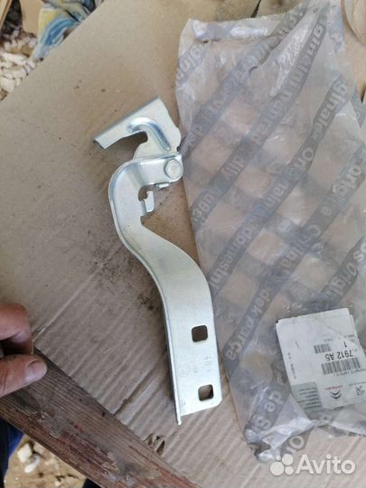 Петля капота Citroën jumper Peugeot Boxer с 2006