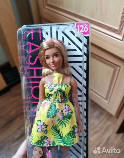 Барби фашионистас 126