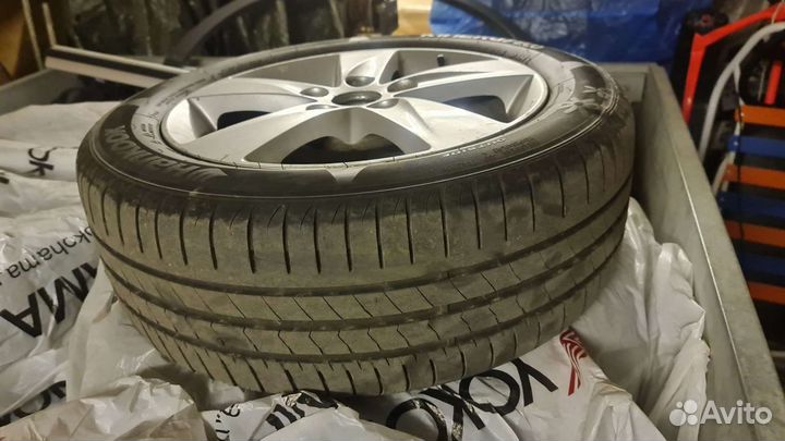 Колесо в сборе 16