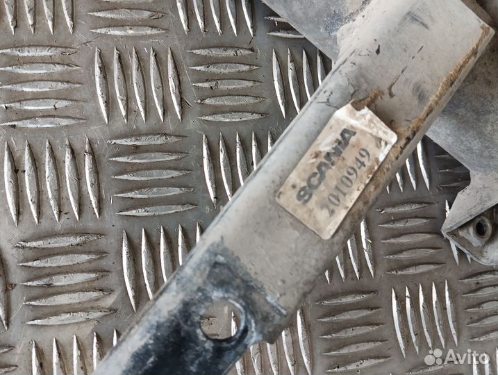 Патрубок радиатора Scania 2010949