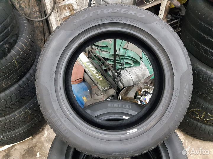 Pirelli Winter 210 SnowControl Serie II 205/60 R16