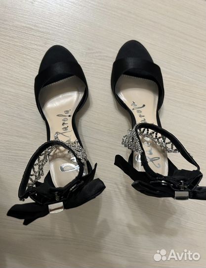 Босоножки женские 39 размер