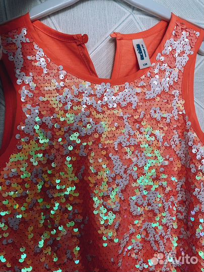 Платье с пайетками