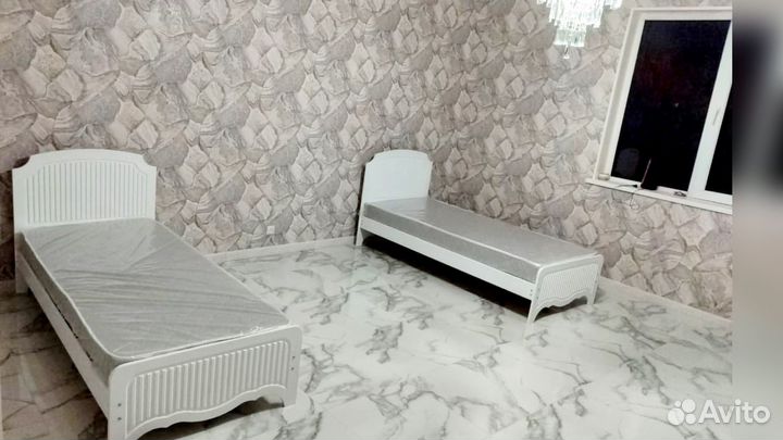 Кровати