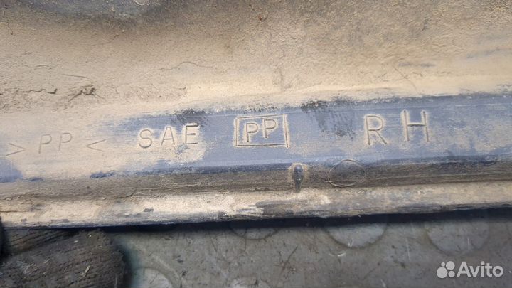 Накладка на порог Subaru Forester (S10), 1998