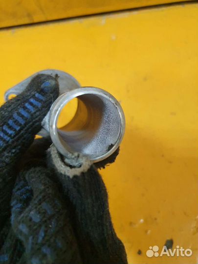 Корпус термостата фланец 2.4 2AZ-FXE 2azfxe toyota