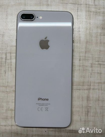 iPhone 8 Plus, 64 ГБ
