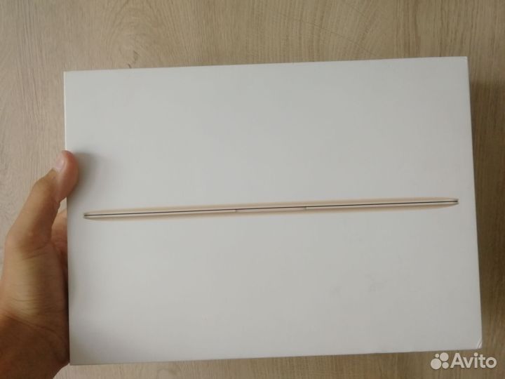 Коробки от MacBook оригинал