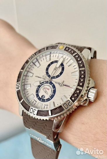 Часы Ulysse Nardin сапфир механика