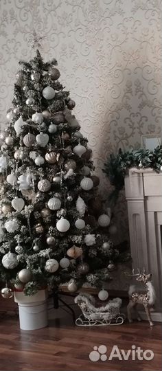 Елка искусственная