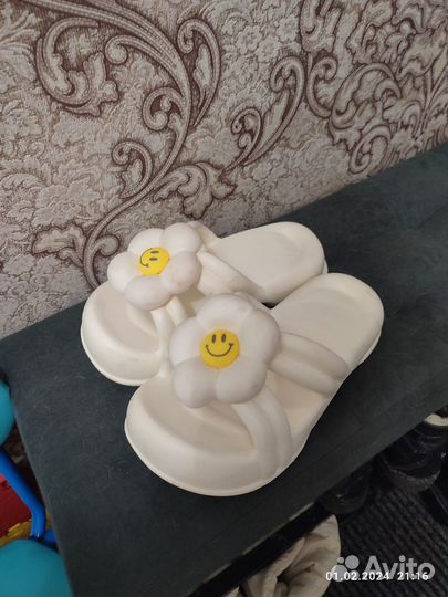 Сланцы женские