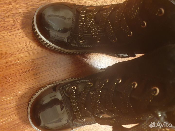 Капика сапожки