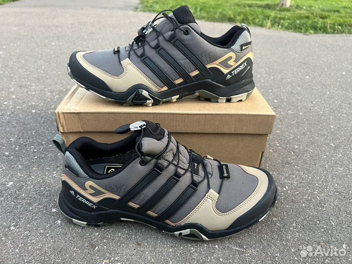 Кроссовки adidas terrex термо -21 (41 размер )