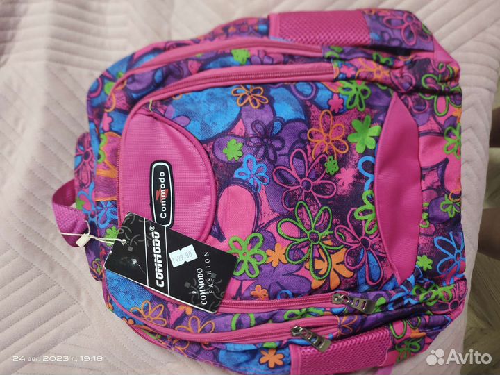 Рюкзак школьный для девочки новый