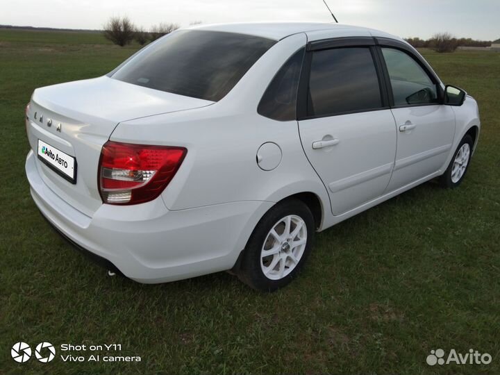 LADA Granta 1.6 МТ, 2021, 58 200 км