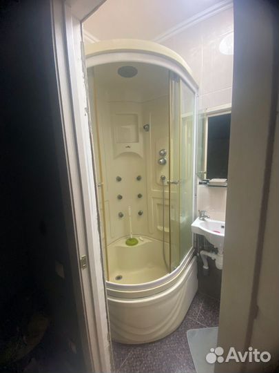 Душевая кабина