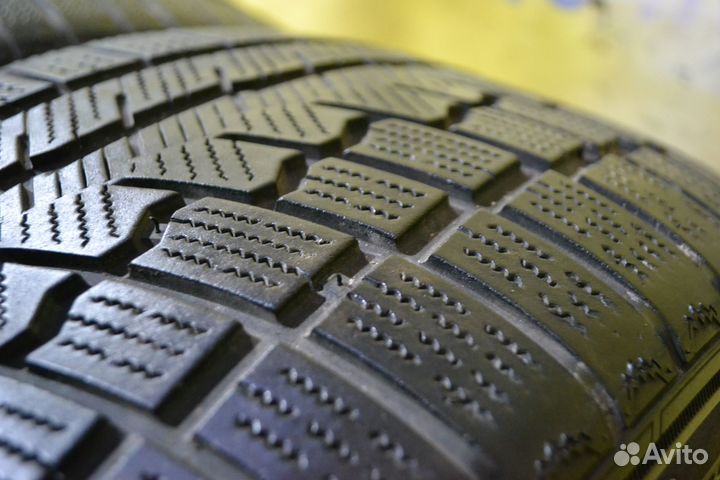 Zeetex WH1000 235/45 R17