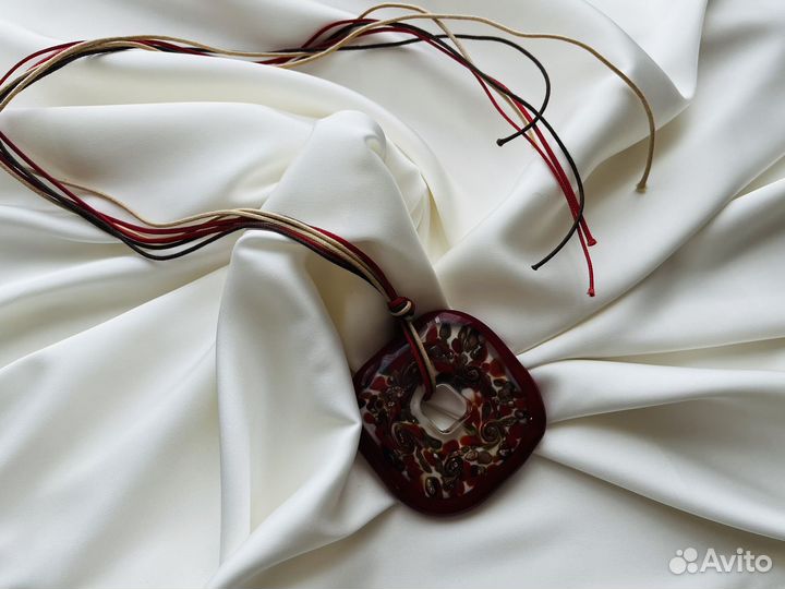 Украшения ручной работы