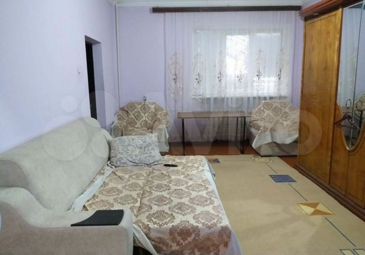 Дом 240 м² на участке 6 сот.