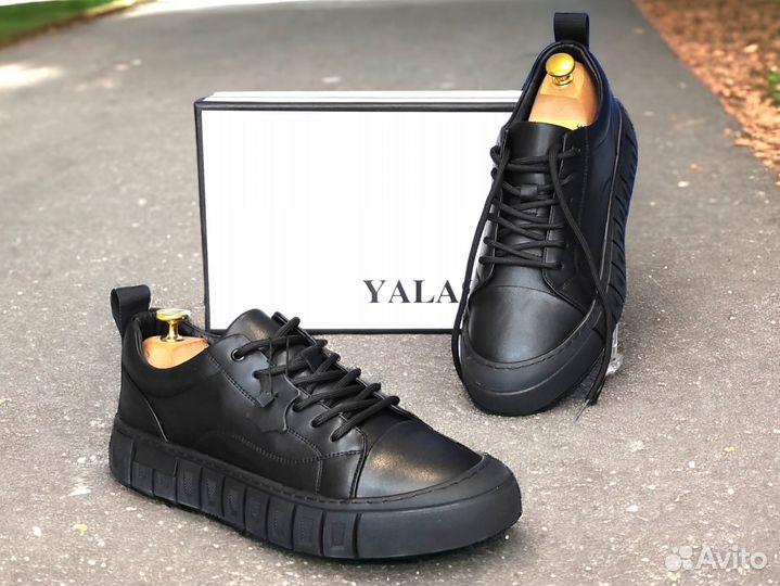 Ботинки из натуральной кожи