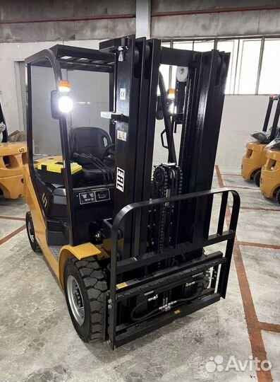 Вилочный погрузчик UN Forklifts FD25, 2023