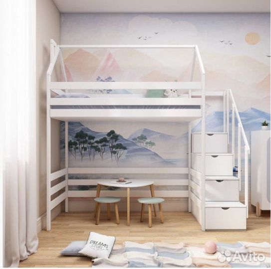Кровать чердак с лестницей комодом