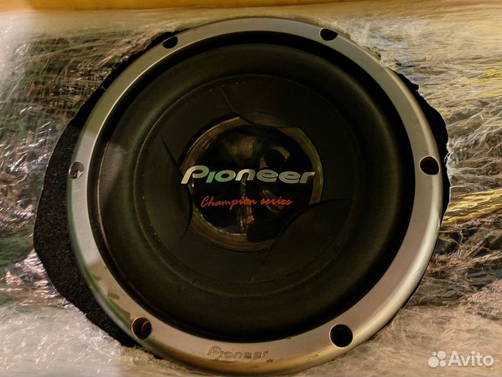 Сабвуфер Pioneer TS-W258D2 champion series