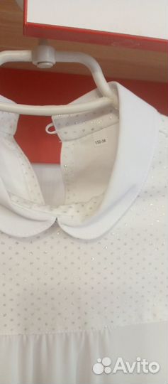 Блузка белая